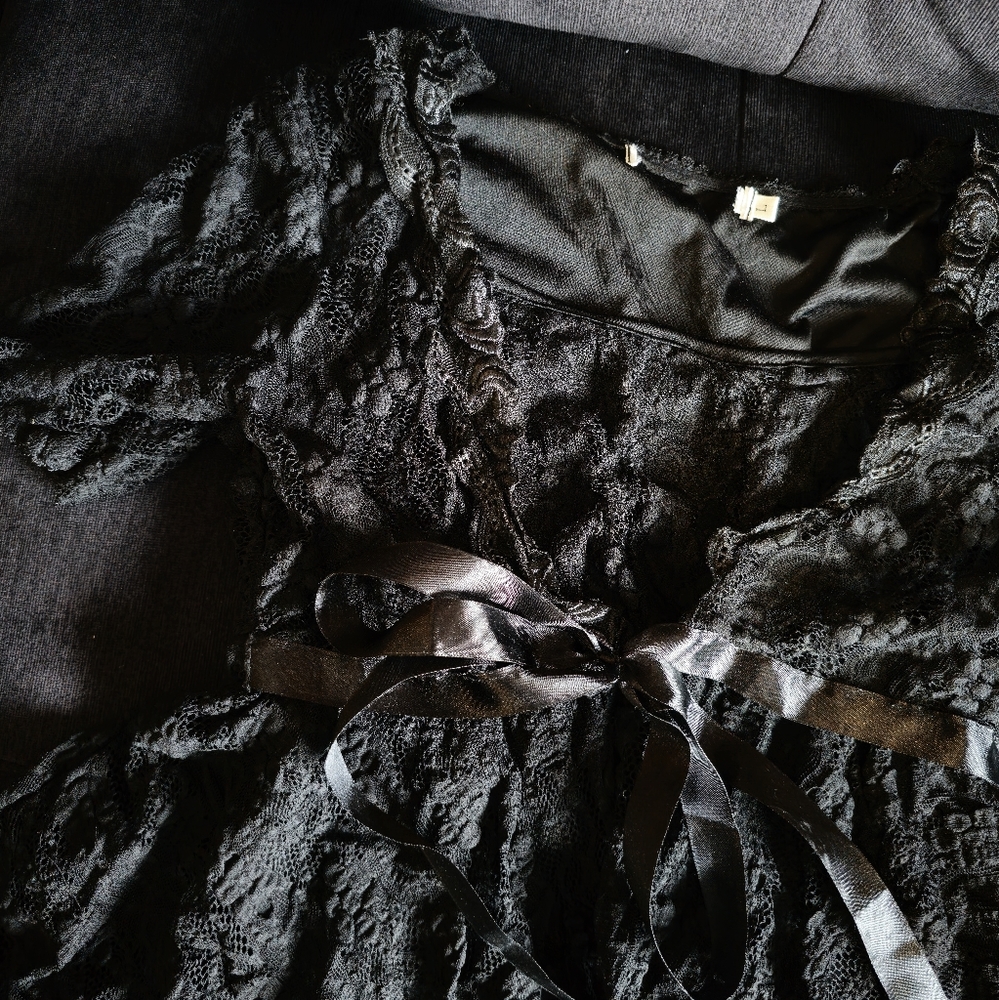 Black Lace Wrap Tie Top with Ribbon